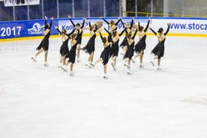 zawody łyżwiarstwa synchronicznego